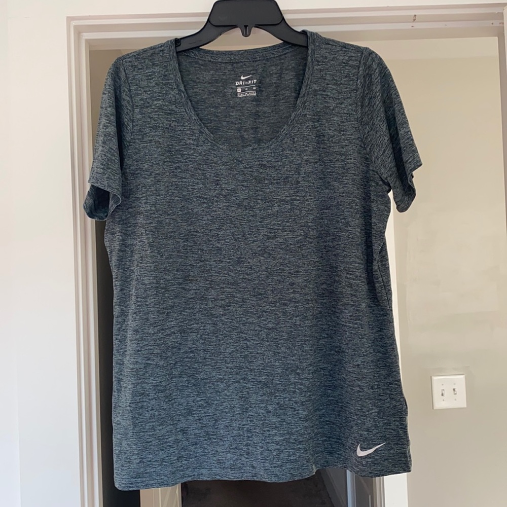 Workout top x 3